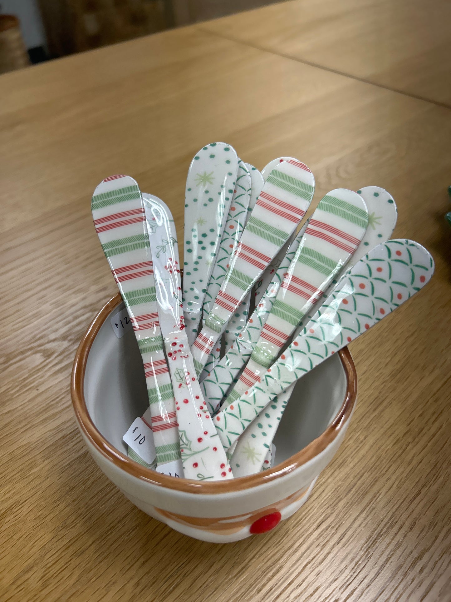 Enameled Stainless Steel Canape Knife, 4 Styles ©