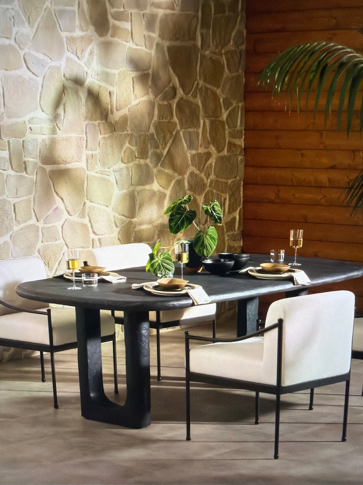 Obito dining table