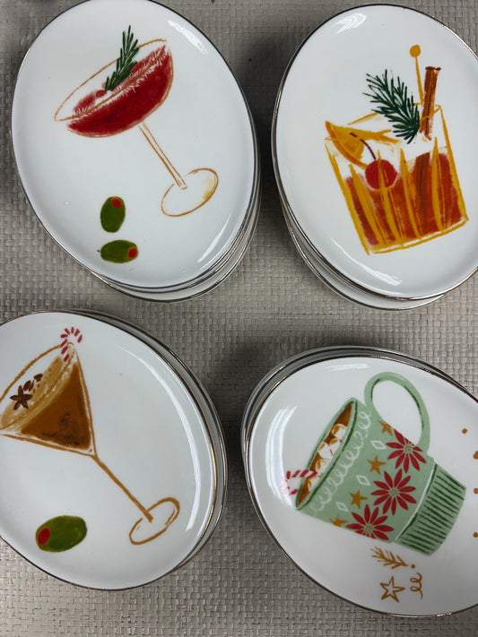 Oval Stoneware Dish with Cocktail Image, 4 Styles