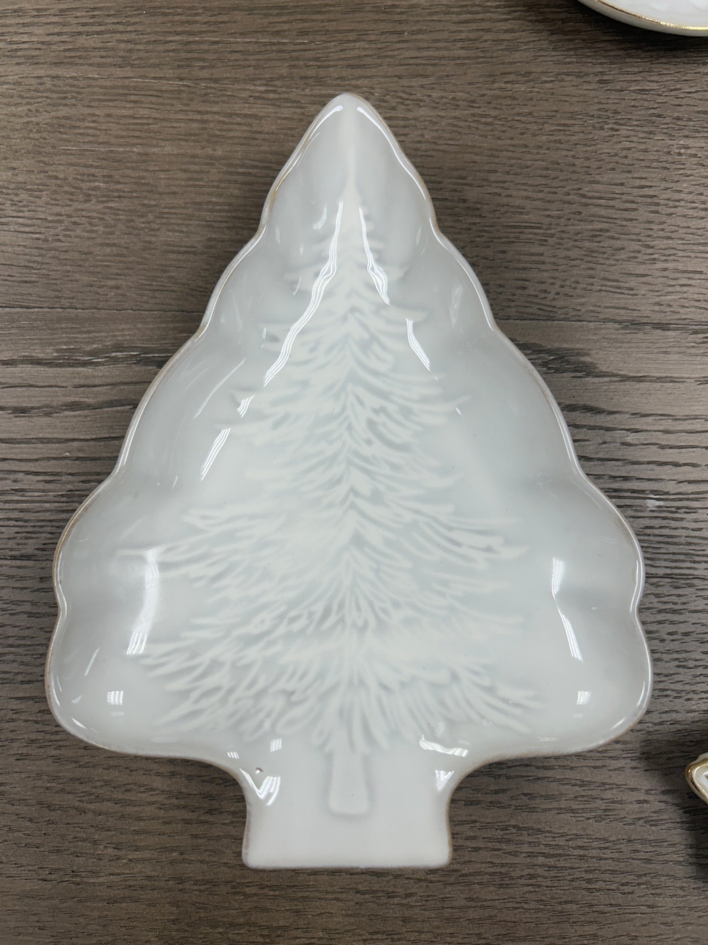 Stoneware Tree Shaped Plate w/ Tree Design (Each One Will Vary)