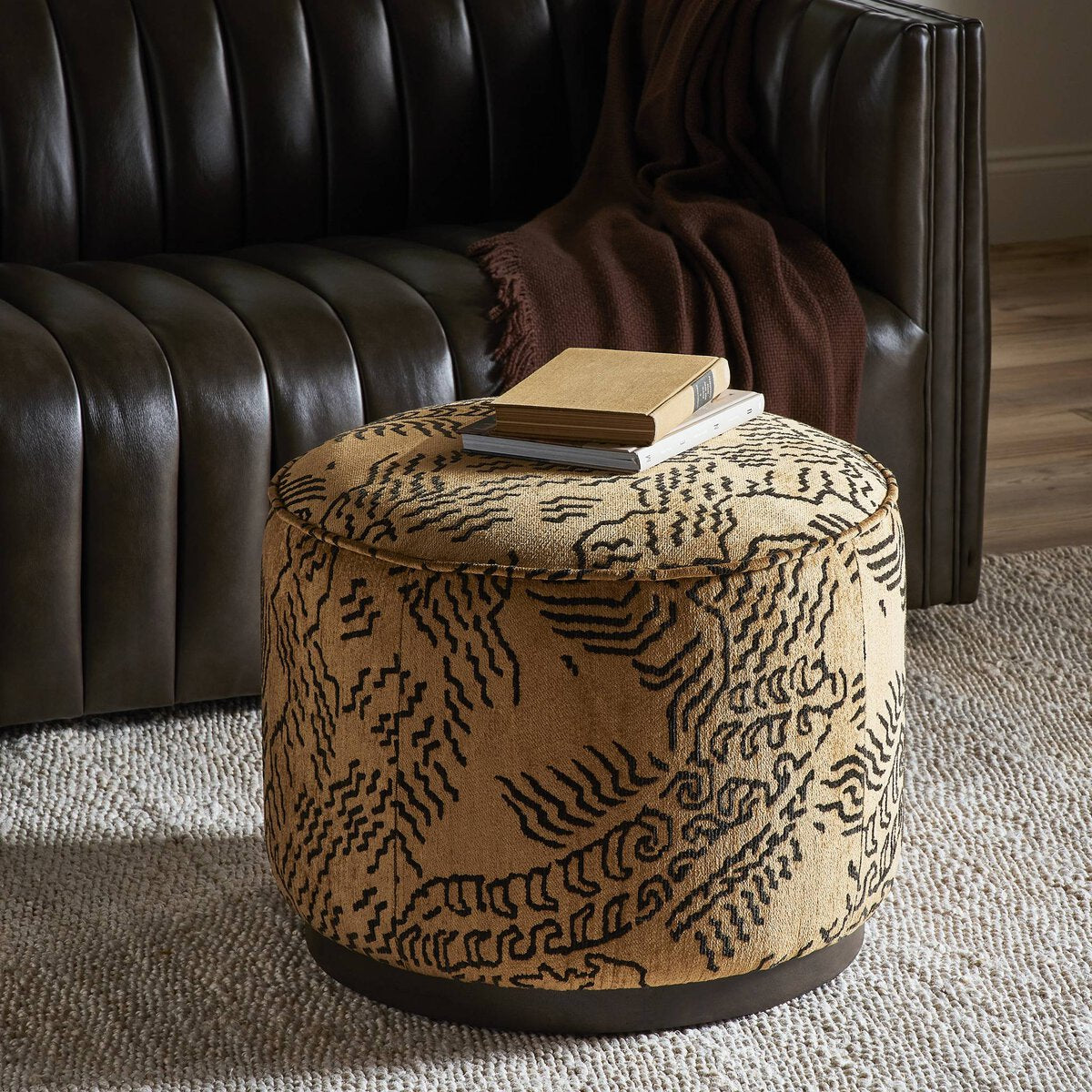 Claire Ottoman